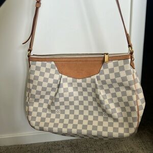 Louis Vuitton Damier Azur Siracusa MM